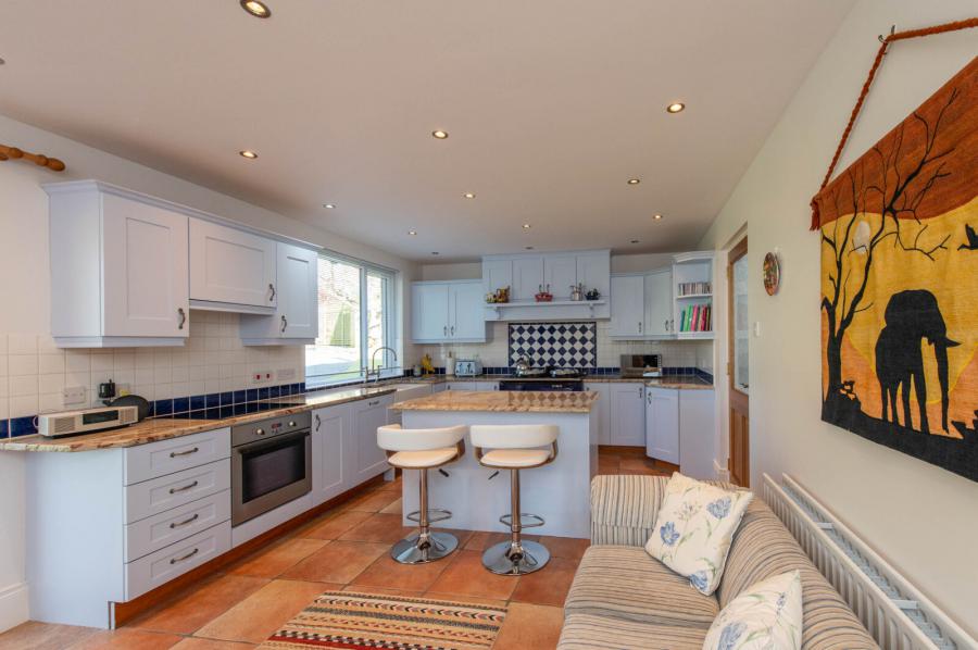 Downshire House, 13 Maxwell Road