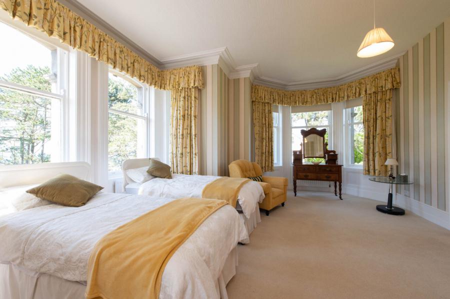 Downshire House, 13 Maxwell Road