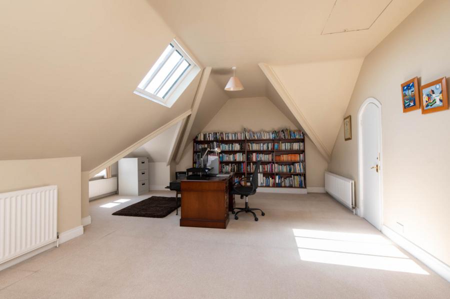 Downshire House, 13 Maxwell Road