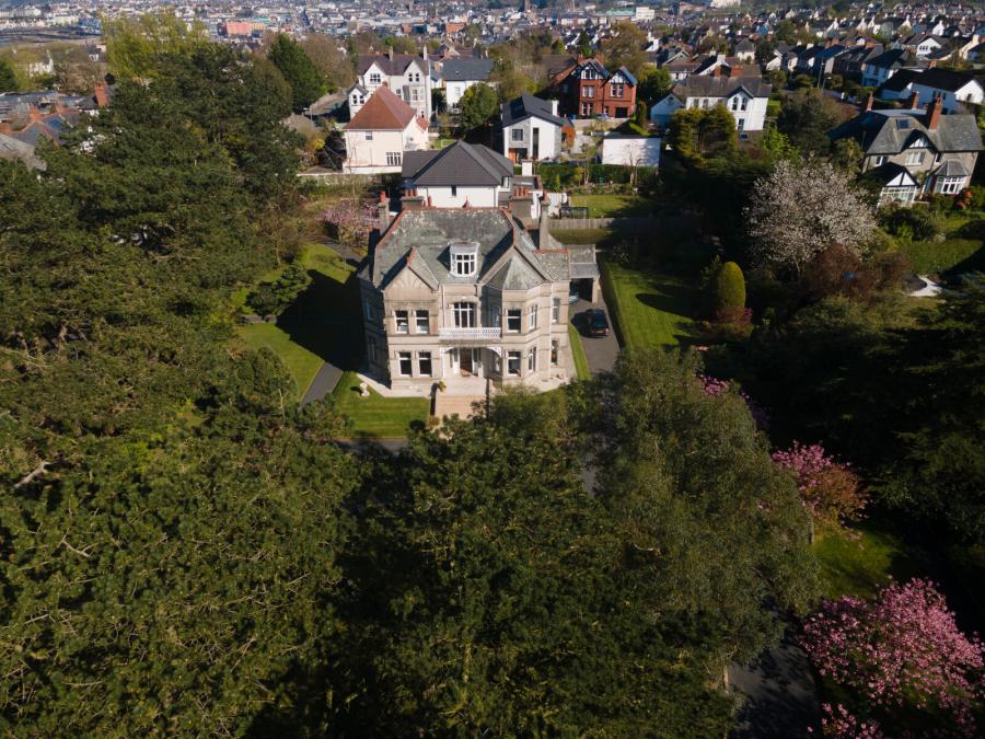Downshire House, 13 Maxwell Road