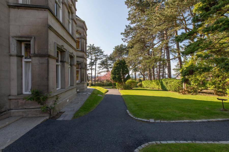 Downshire House, 13 Maxwell Road