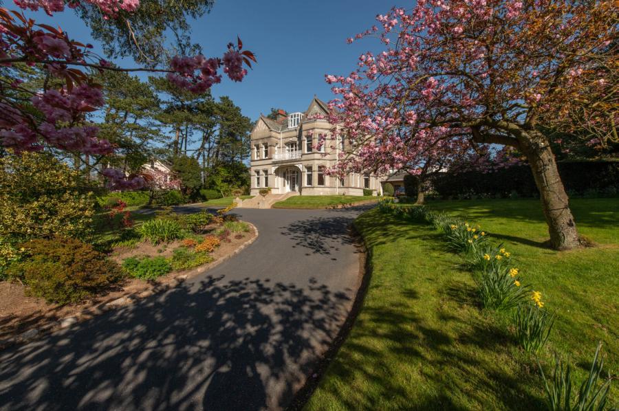 Downshire House, 13 Maxwell Road