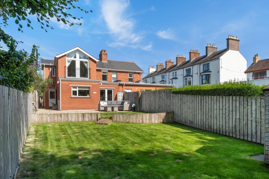 4 Seapark Avenue