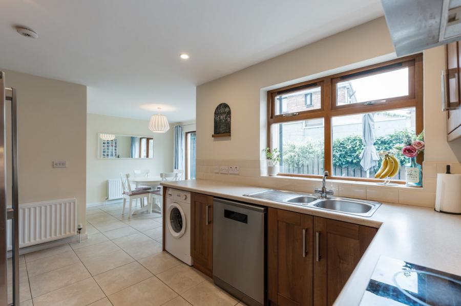 113A, Downshire Road
