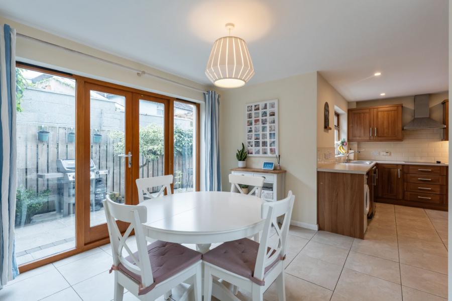 113A, Downshire Road