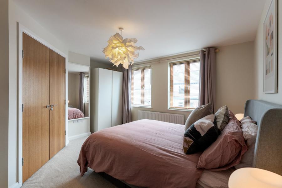 113A, Downshire Road