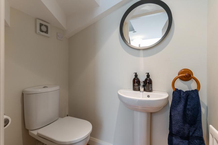 113A, Downshire Road