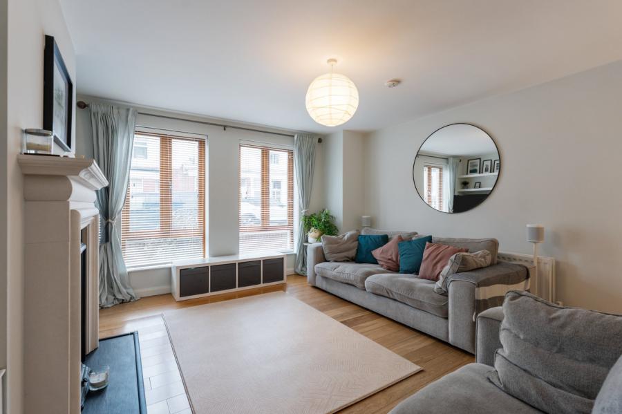 113A, Downshire Road