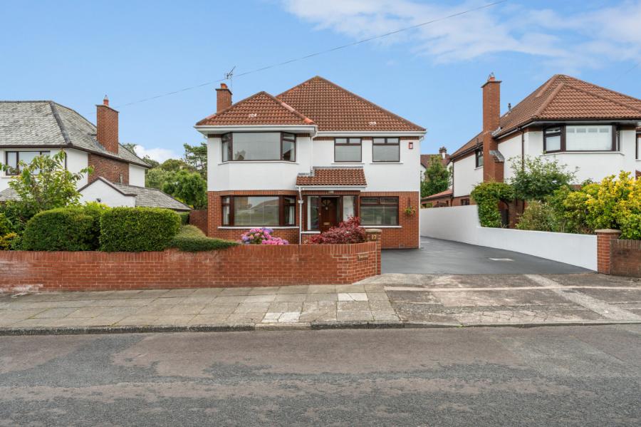 17 Kensington Park