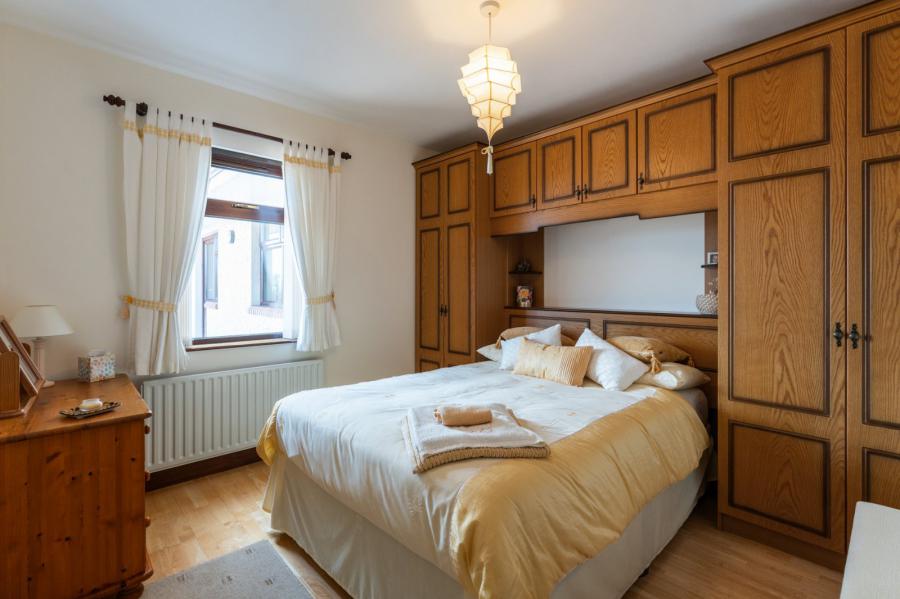 18 Gransha Road South 18 Gransha Road South