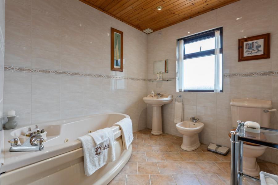 18 Gransha Road South