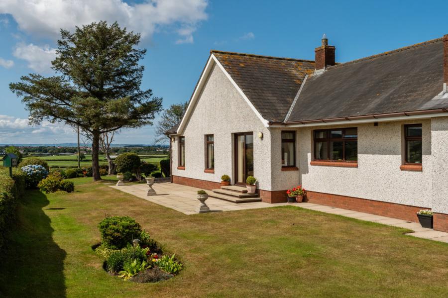 18 Gransha Road South