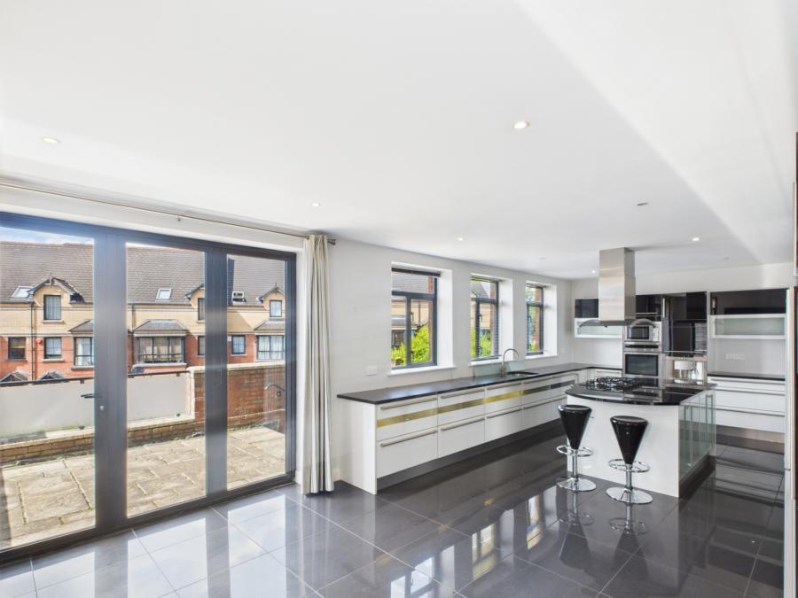 5 Seapark Lane