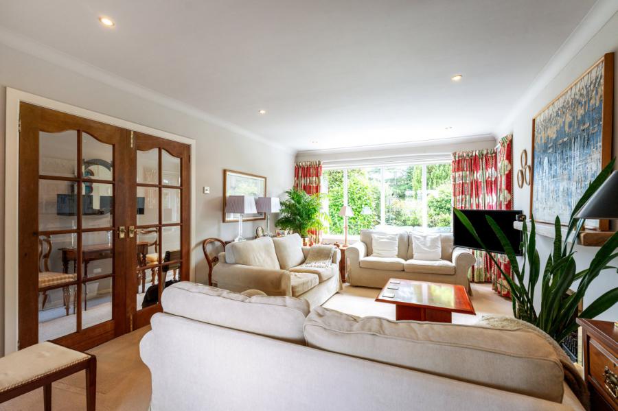 98 Crawfordsburn Road
