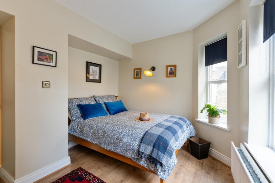17 Groomsport House Road