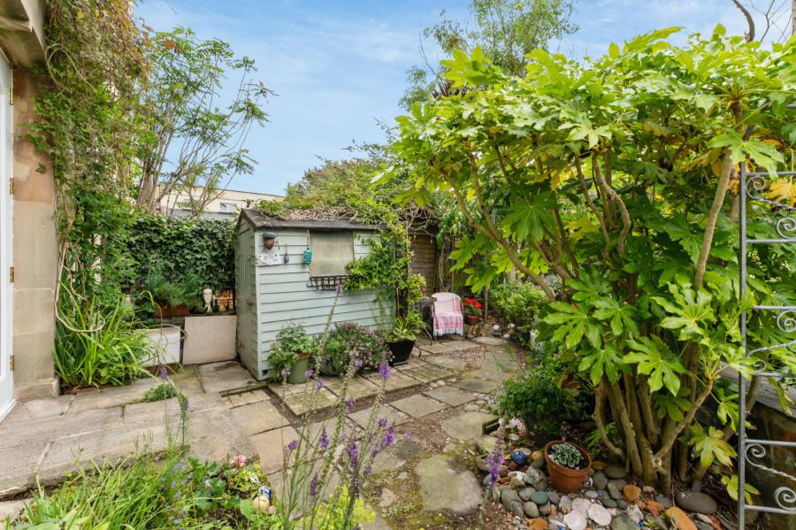 17 Groomsport House Road
