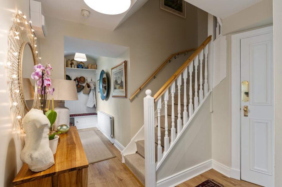 17 Groomsport House Road