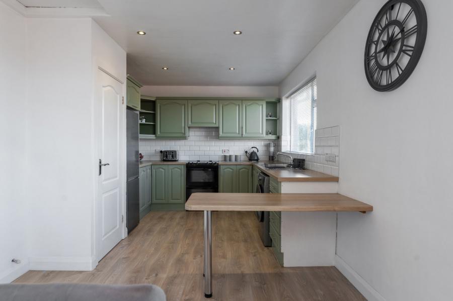 5 Ardmore Gardens
