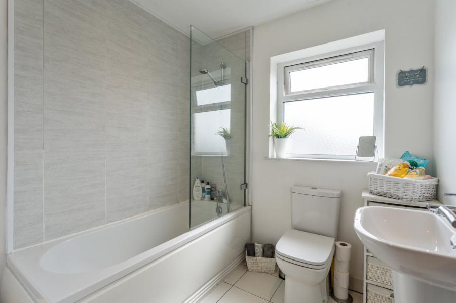 2 Ballymaconnell Mews