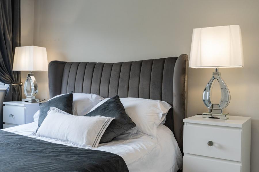 12 Invergarry Avenue