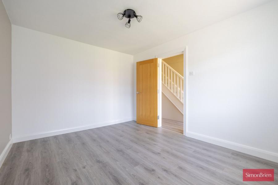 27 Fernbank Road