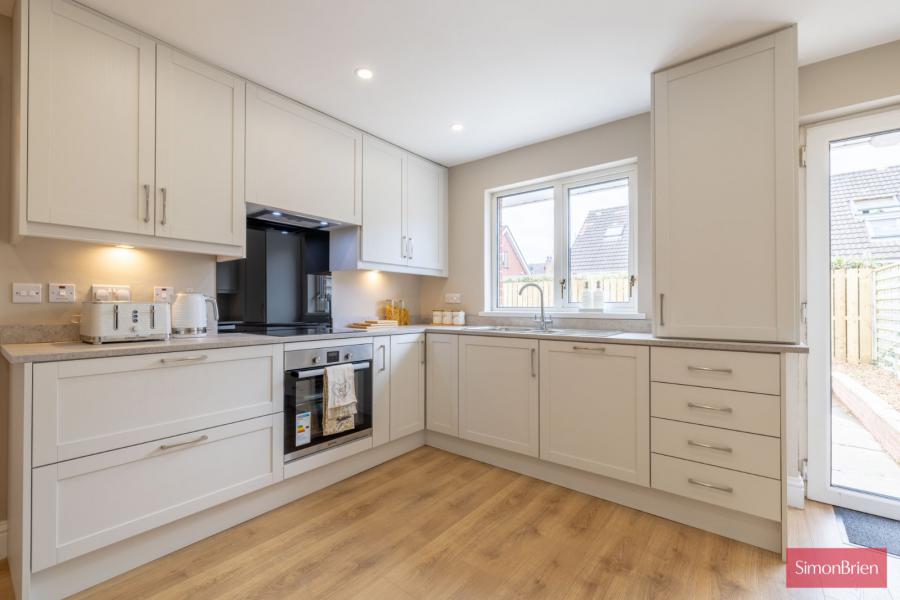 27 Fernbank Road