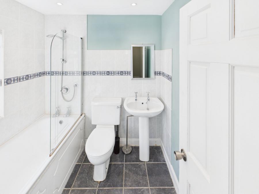 71 Downshire Road