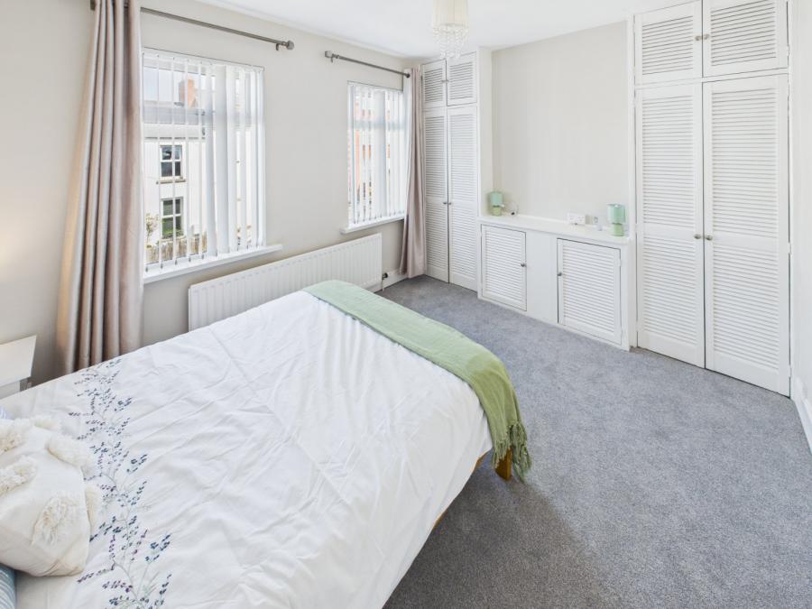 71 Downshire Road