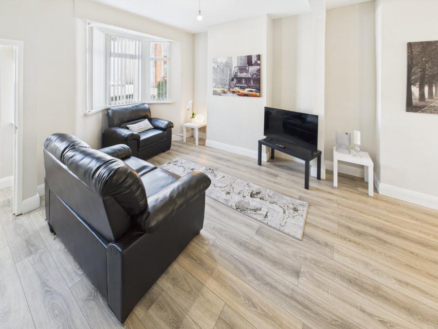 71 Downshire Road