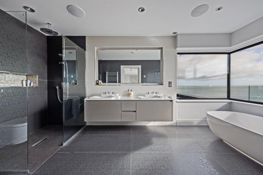 20A, Grey Point