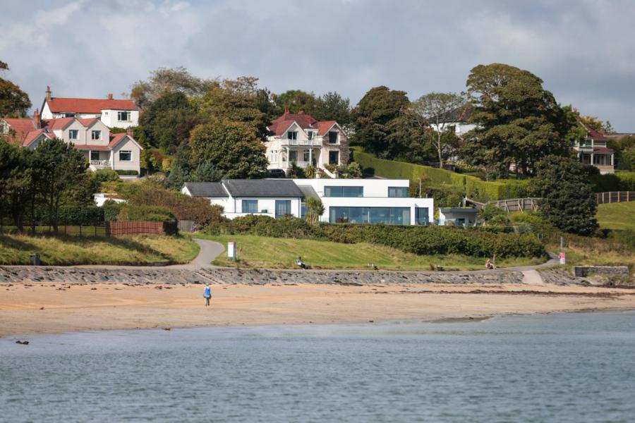 20A, Grey Point