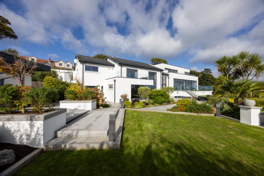 20A, Grey Point