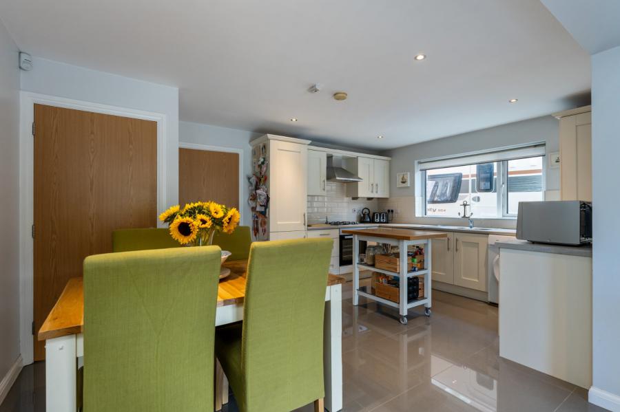 8 Ballymaconnell Mews