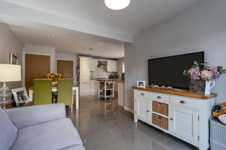 8 Ballymaconnell Mews