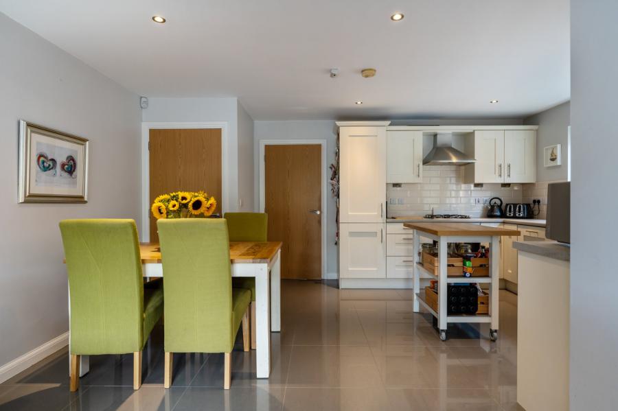 8 Ballymaconnell Mews