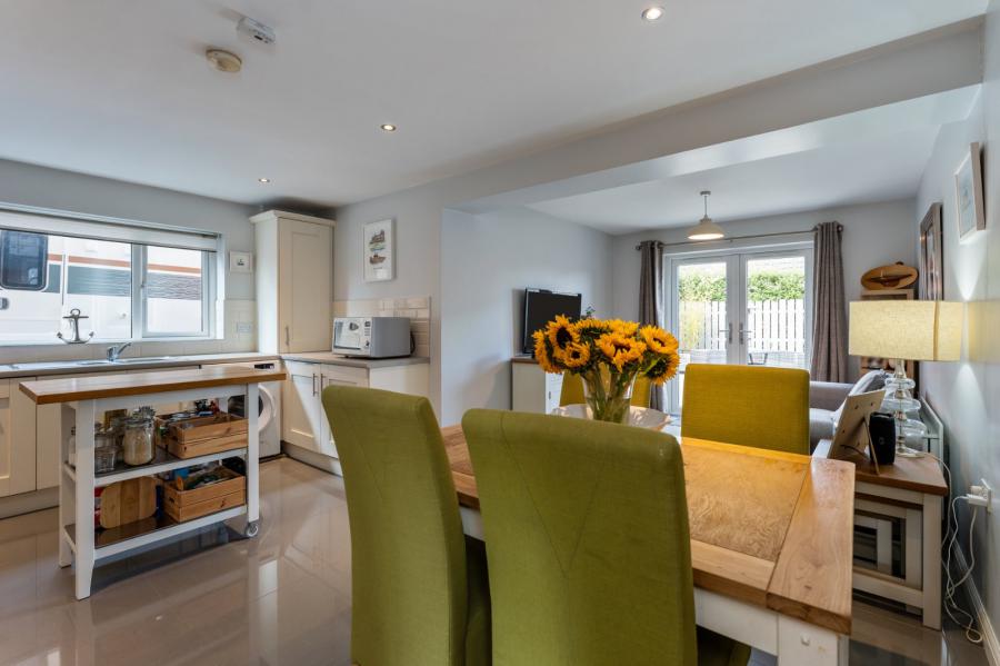8 Ballymaconnell Mews