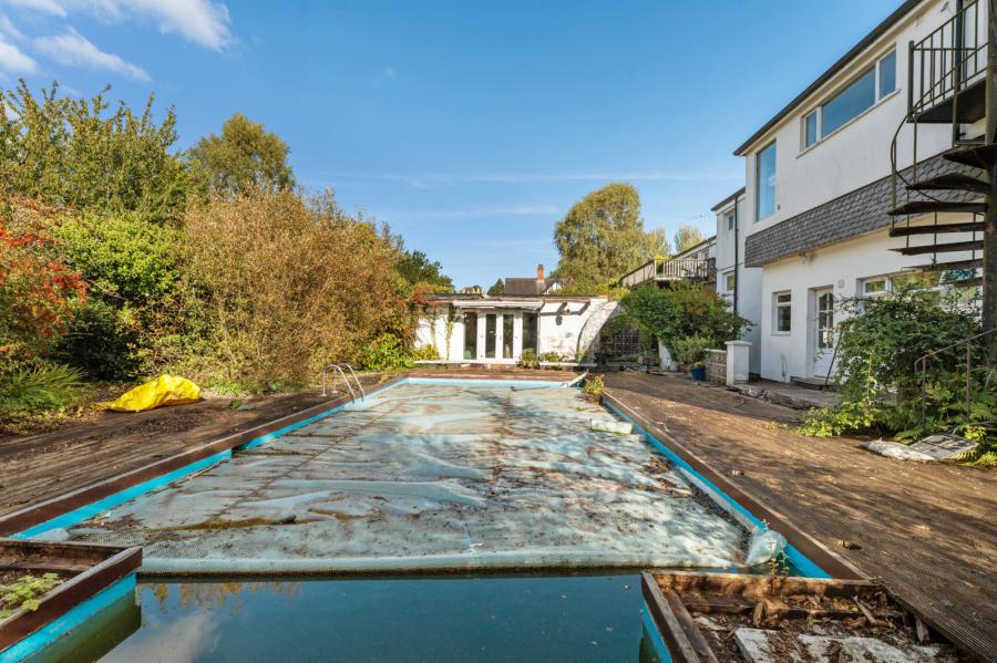 138 Bangor Road