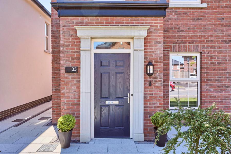 33 Helens Wood Crescent