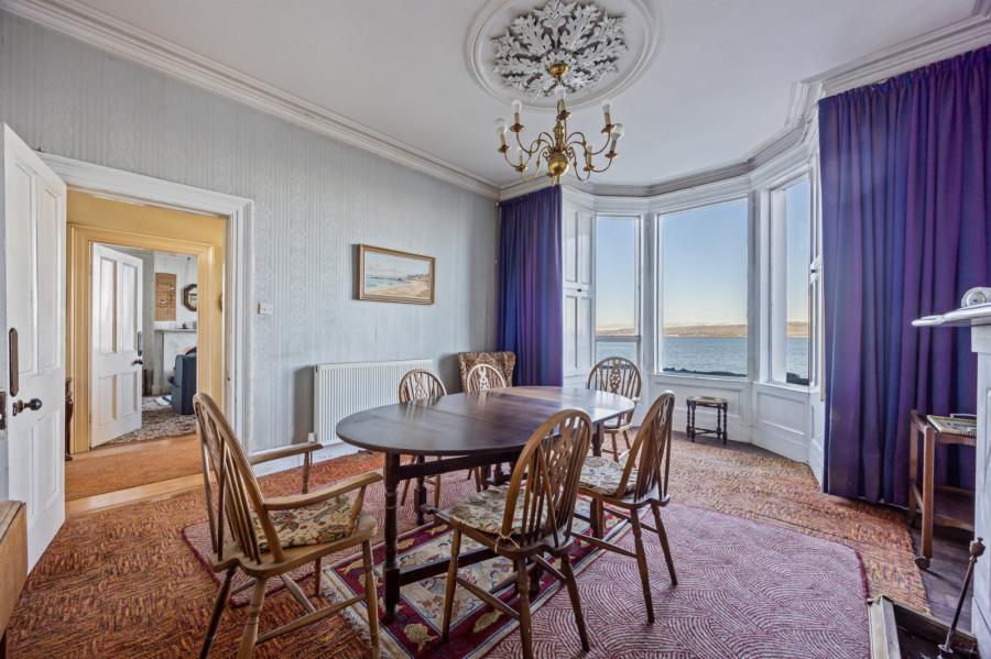 Kinnegar Villa, 11 The Esplanade