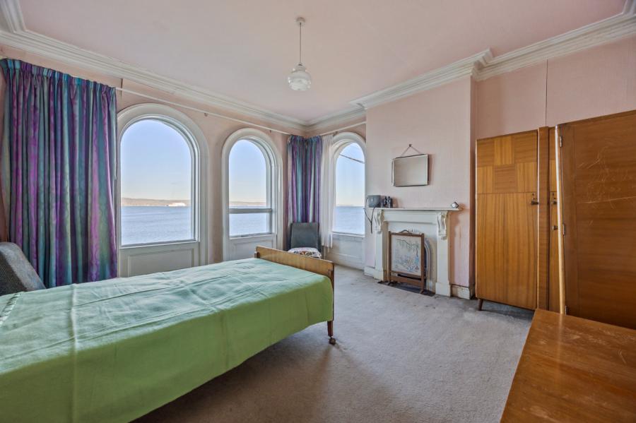 Kinnegar Villa, 11 The Esplanade