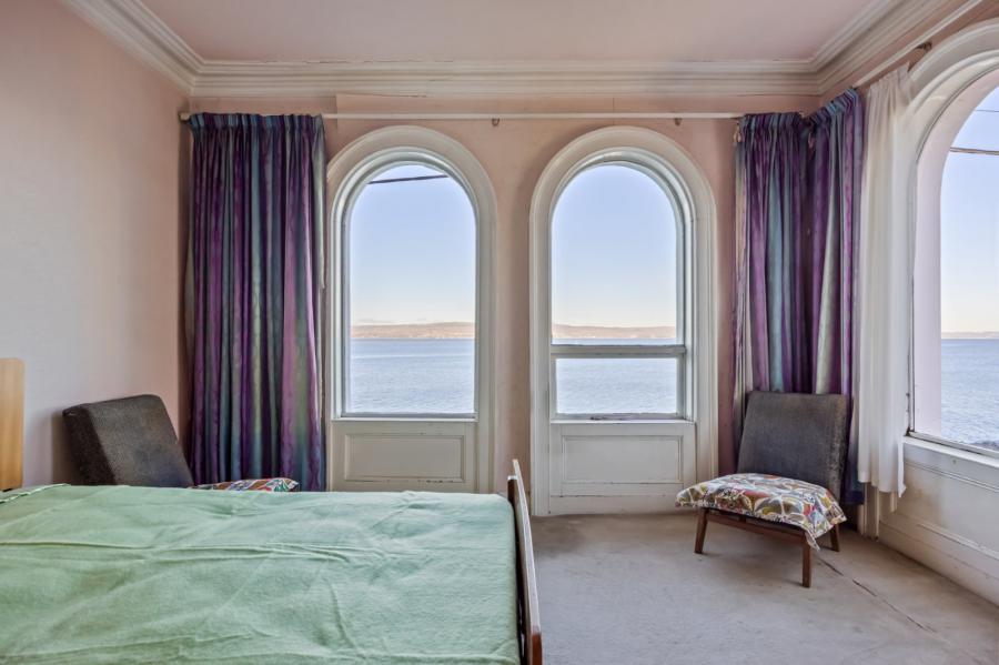 Kinnegar Villa, 11 The Esplanade