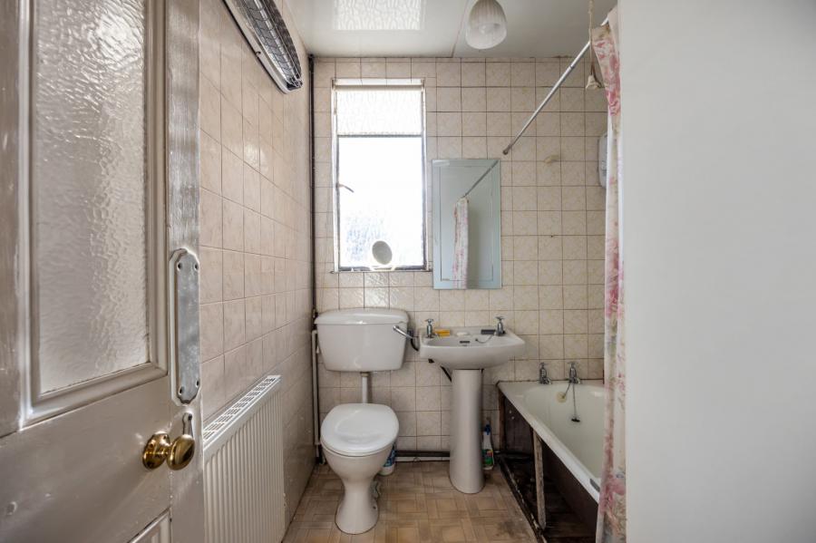 Kinnegar Villa, 11 The Esplanade