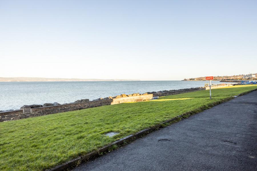 Kinnegar Villa, 11 The Esplanade