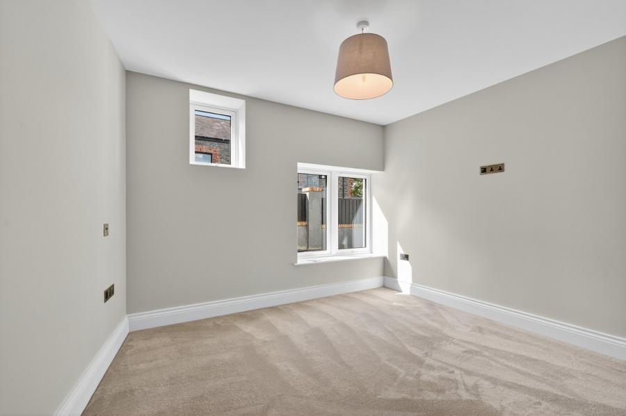 The Barn, 6A Maxwell Lane