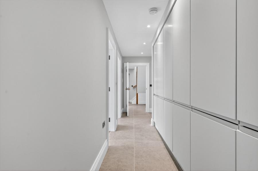 The Barn, 6A Maxwell Lane