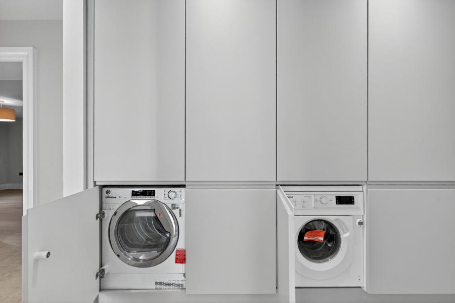 The Barn, 6A Maxwell Lane