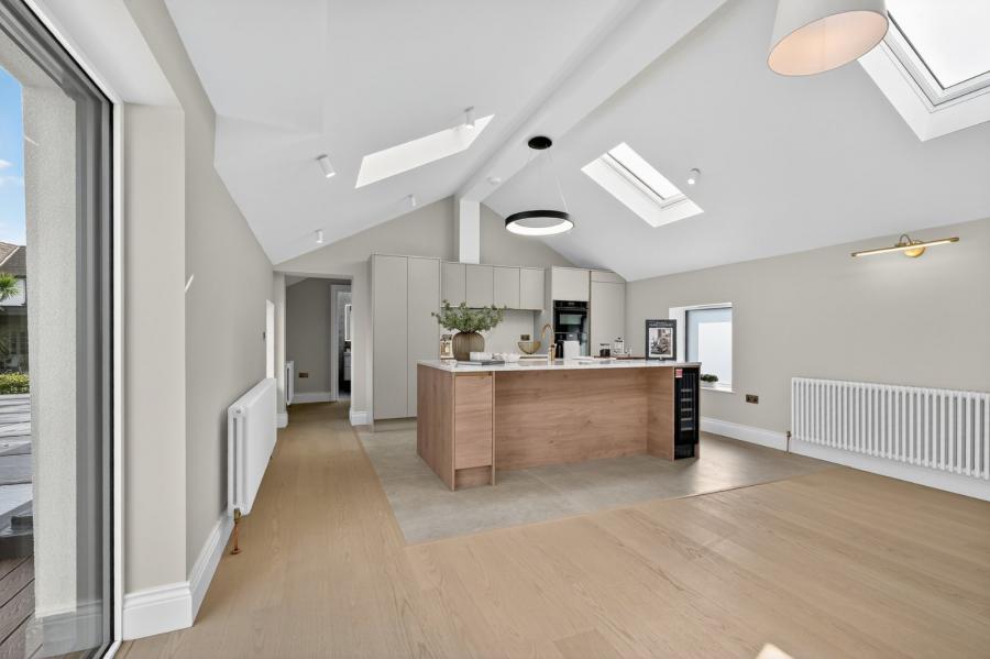 The Barn, 6A Maxwell Lane