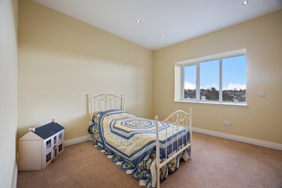 14 Ballyholme Esplanade