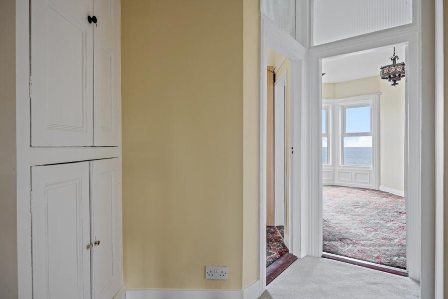 14 Ballyholme Esplanade