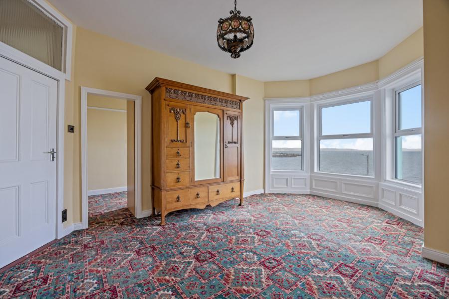 14 Ballyholme Esplanade